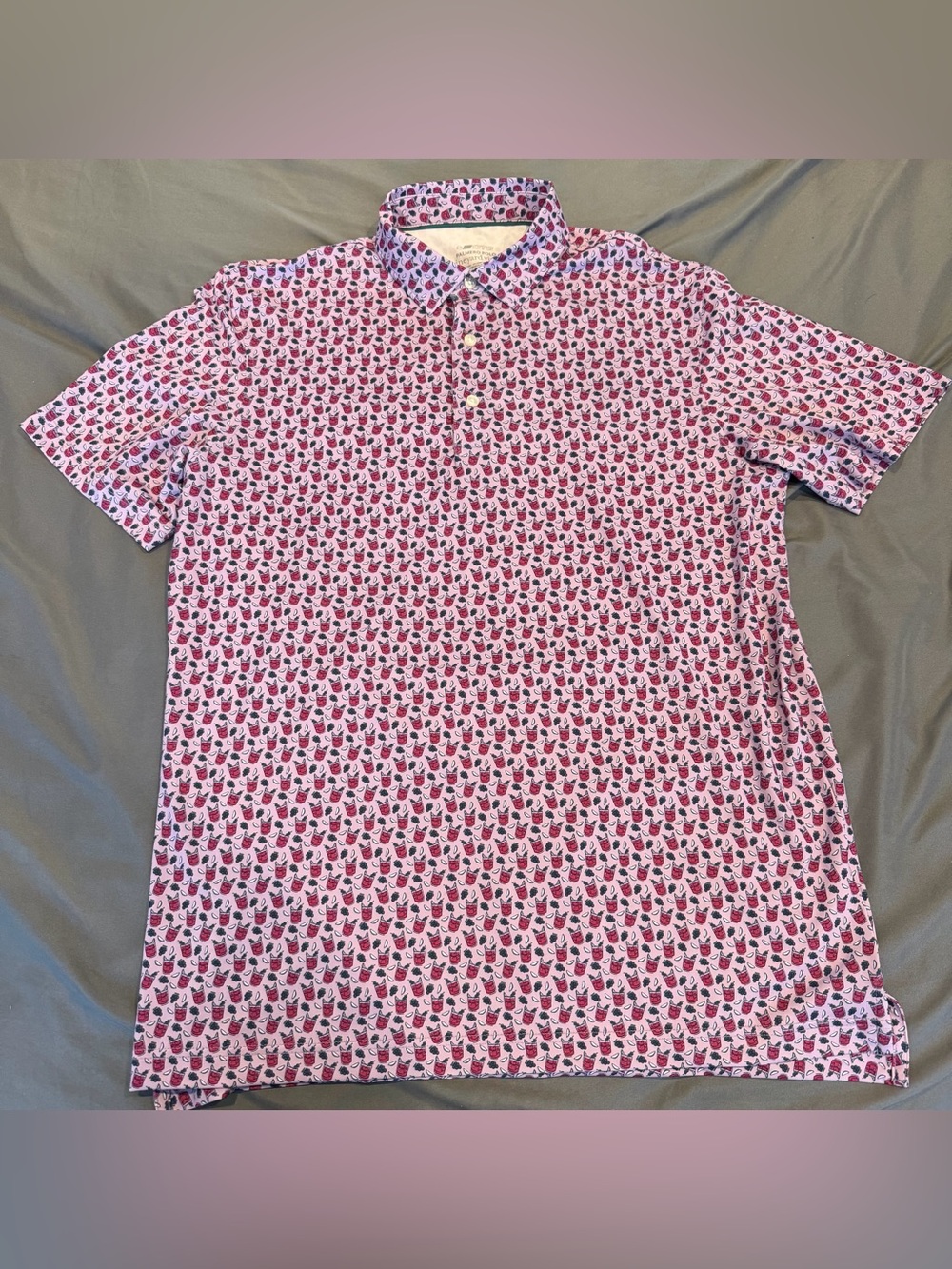 Vineyard Vines NWT Palermo OTG Golf Polo Grape Cocktail AOP Sz M